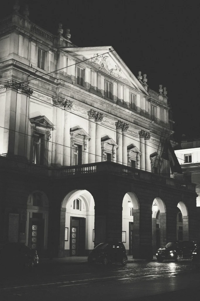 The Teatro alla Scala from the outside seen at night.